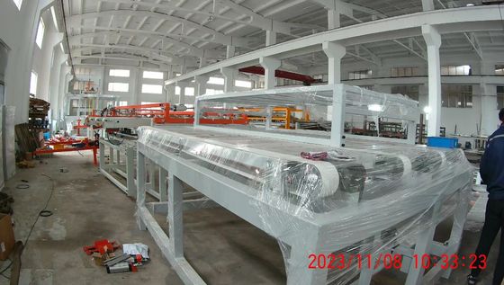 Купить 4'×10' 5'×10' короткоцепочечные прессовые линии ламинированная дверная прессовая машина online manufacture